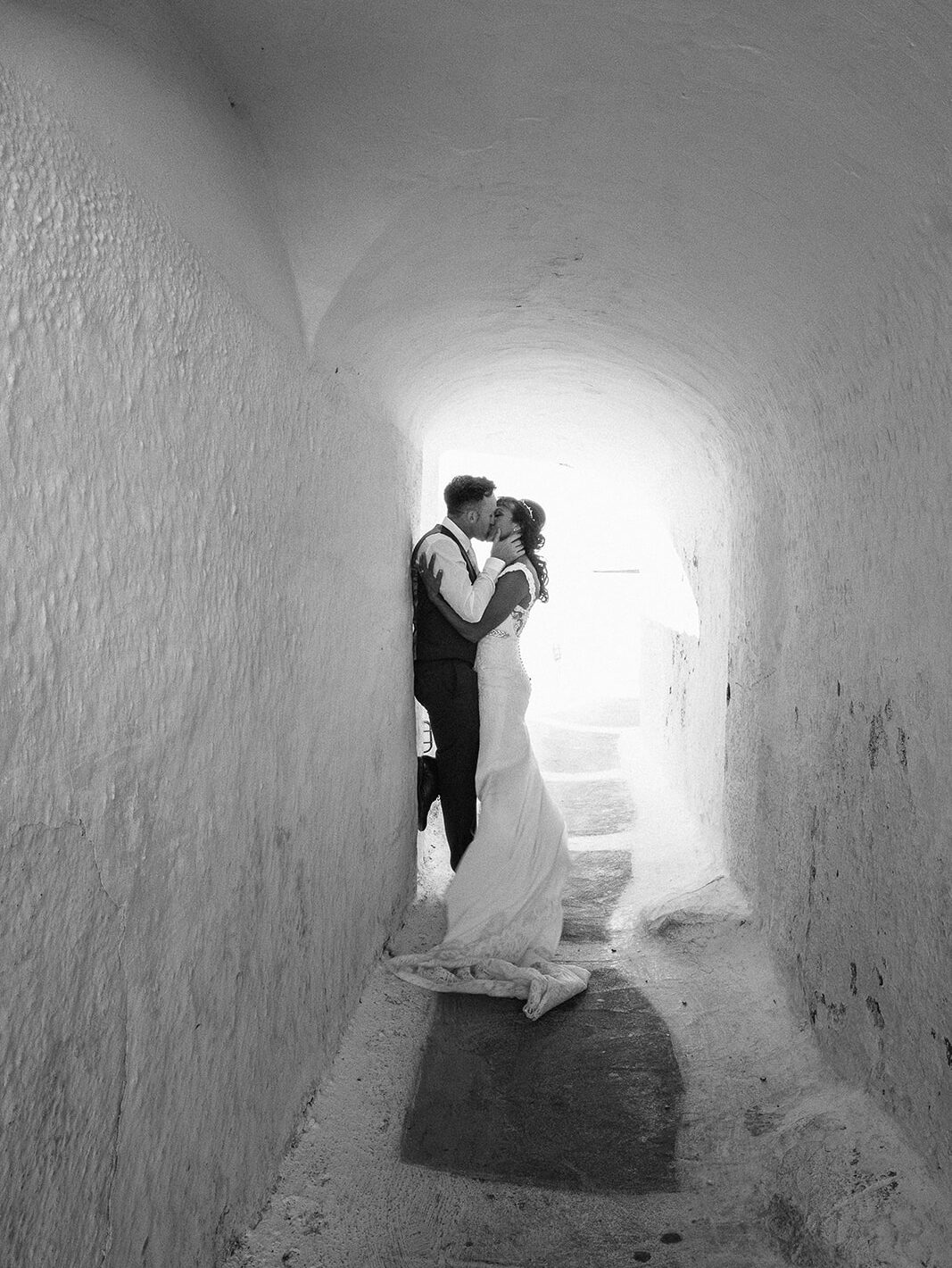 Santorini wedding photographer